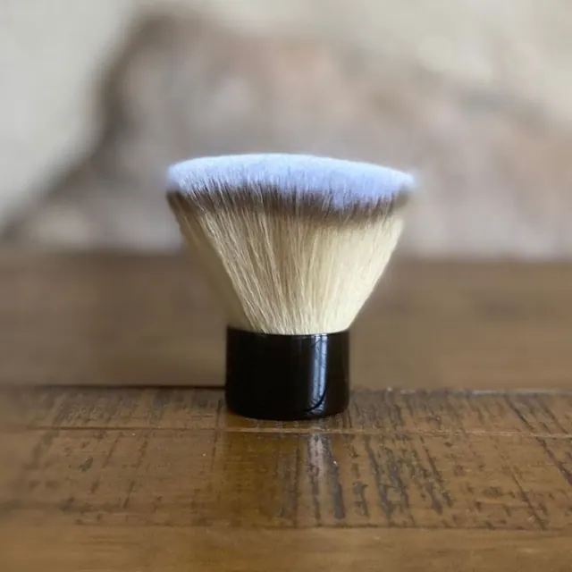 Bronzer Kabuki Brush